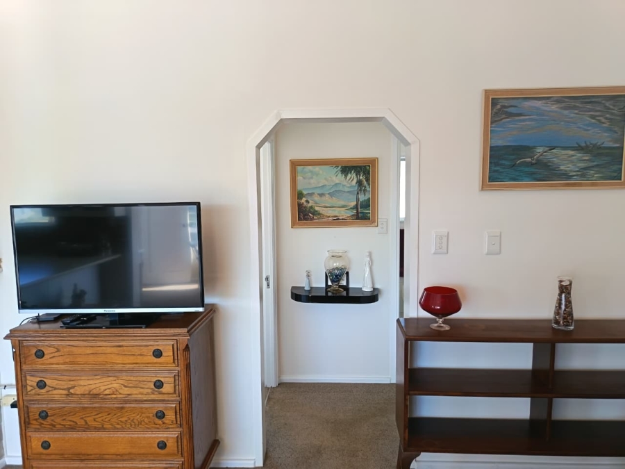 4 Bedroom Property for Sale in Bergsig Western Cape